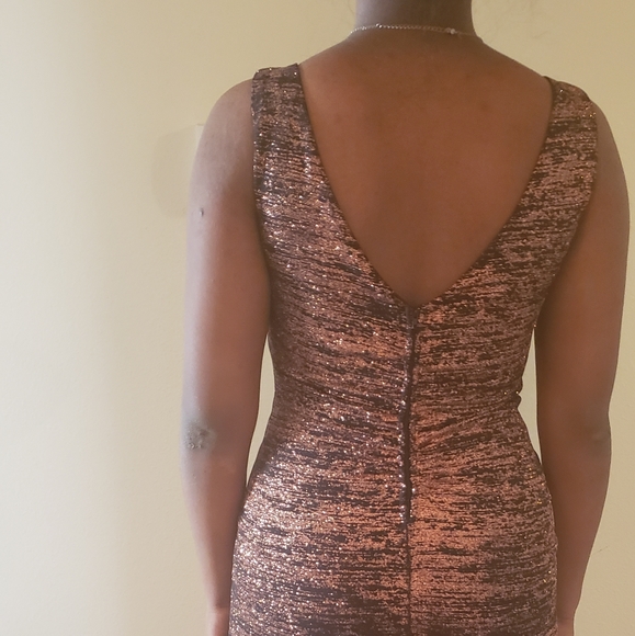 Rusted party dress - Picture 2 of 3